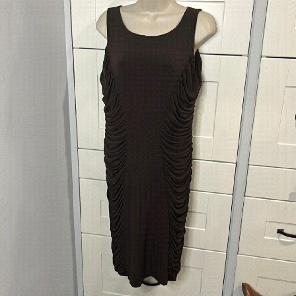 CALVIN Klein. Size 12. Brown. Rousching. Stretch. Bodycon.